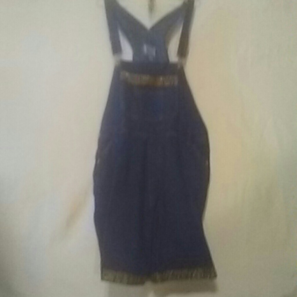 Shorts overall Details
